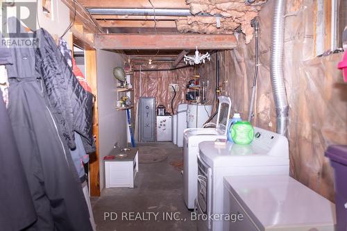 19 Newman Road, Kawartha Lakes, ON - Indoor Photo Showing Laundry Room