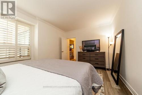 205 - 740 Eglinton Avenue W, Toronto, ON - Indoor Photo Showing Bedroom