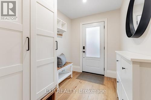 204 Montrose Avenue, Toronto, ON - Indoor Photo Showing Other Room