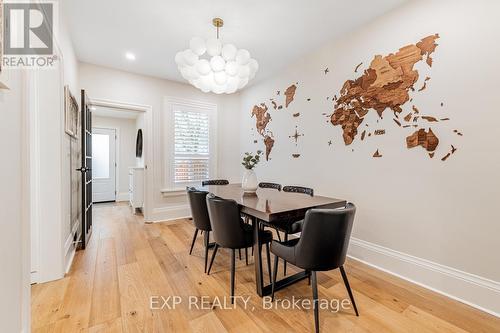 204 Montrose Avenue, Toronto, ON - Indoor Photo Showing Dining Room