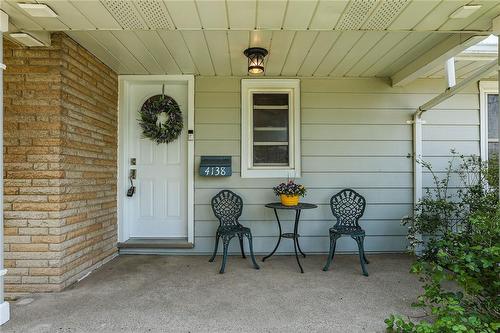 4138 Hixon Street, Lincoln, ON - Outdoor With Deck Patio Veranda With Exterior