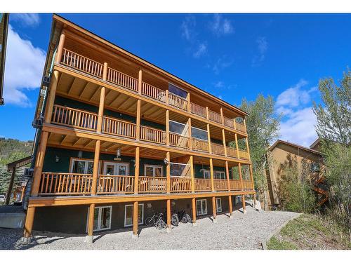 301 - 890 Dogwood Drive, Kimberley, BC - Outdoor