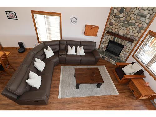 301 - 890 Dogwood Drive, Kimberley, BC - Indoor Photo Showing Living Room With Fireplace