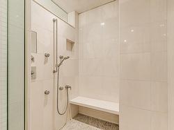 Ensuite bathroom - 