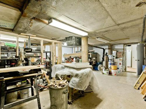 Atelier - 165 Rue Bellevue, Coaticook, QC - Indoor Photo Showing Garage