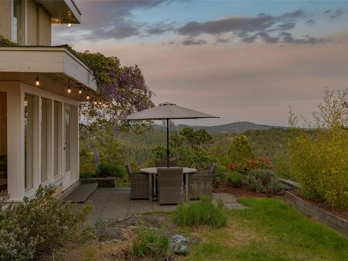 4699 Kerryview Dr, Saanich, BC - Outdoor With View