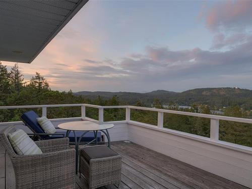 4699 Kerryview Dr, Saanich, BC - Outdoor With View With Exterior