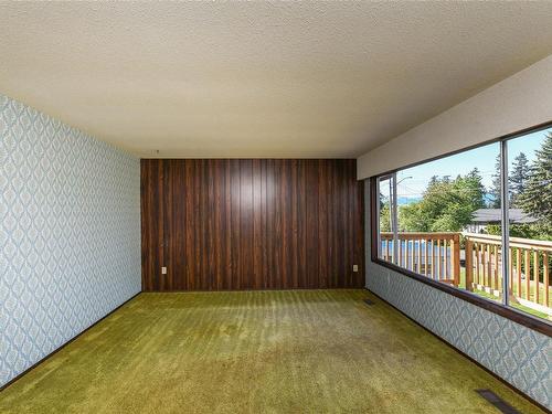 4644 Macintyre Ave, Courtenay, BC -  Photo Showing Other Room