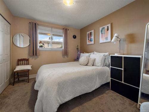 305-539 Niagara St, Victoria, BC - Indoor Photo Showing Bedroom