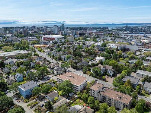 406-2511 Quadra St, Victoria, BC - Outdoor With View