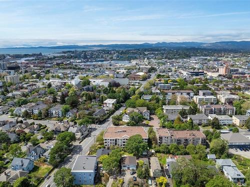 406-2511 Quadra St, Victoria, BC - Outdoor With View