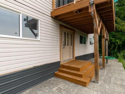 2857 Vickers Trail, Anglemont, BC - Outdoor With Exterior