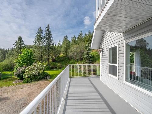 2737 Willowbrook Road, Oliver, BC - Outdoor With Exterior