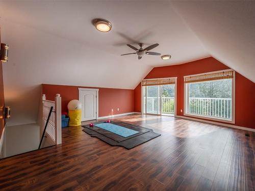 2737 Willowbrook Road, Oliver, BC - Indoor Photo Showing Other Room