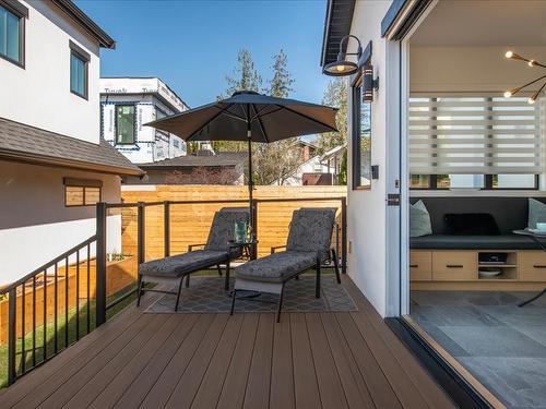 338 Cadder Avenue, Kelowna, BC - Outdoor With Deck Patio Veranda With Exterior