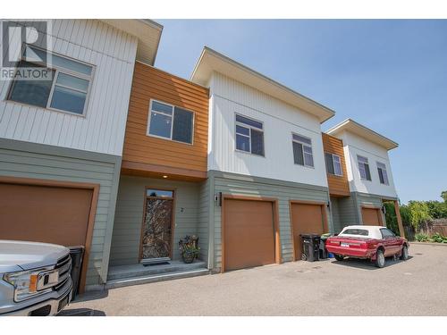 1703 43 Avenue Unit# 2, Vernon, BC - Outdoor