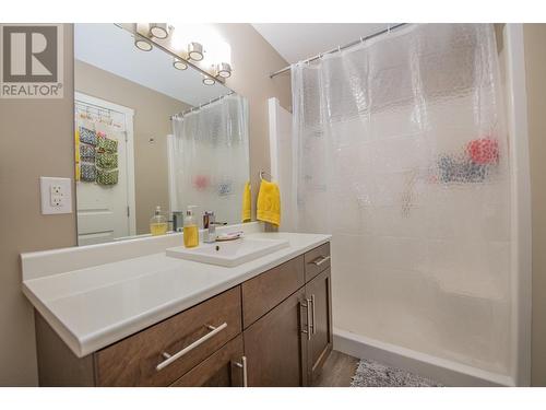 1703 43 Avenue Unit# 2, Vernon, BC - Indoor Photo Showing Bathroom