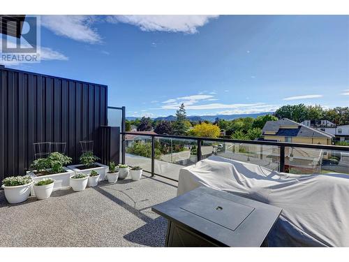 817 Rose Avenue, Kelowna, BC - Outdoor With View