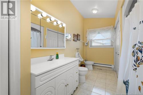 10 Pelican Avenue, Grand-Barachois, NB - Indoor Photo Showing Bathroom