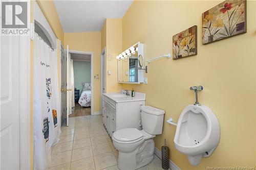 10 Pelican Avenue, Grand-Barachois, NB - Indoor Photo Showing Bathroom