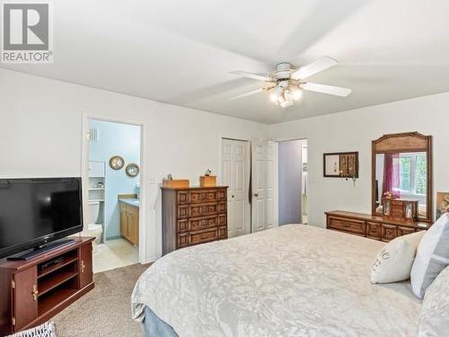 6 Yew Place, Whitehorse, YT - Indoor Photo Showing Bedroom