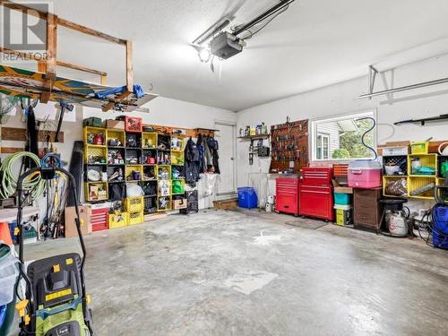 6 Yew Place, Whitehorse, YT - Indoor Photo Showing Garage