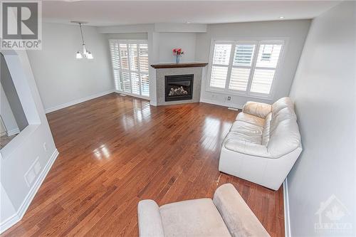 542 Langelier Avenue, Ottawa, ON - Indoor Photo Showing Living Room With Fireplace