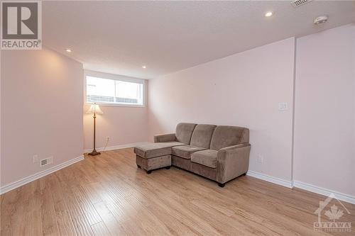 542 Langelier Avenue, Ottawa, ON - Indoor