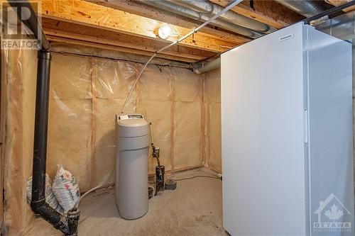 542 Langelier Avenue, Ottawa, ON - Indoor Photo Showing Basement