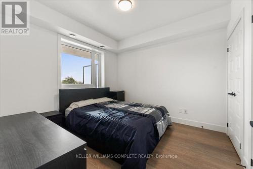 211 - 26 Lowes Road W, Guelph (Clairfields), ON - Indoor Photo Showing Bedroom