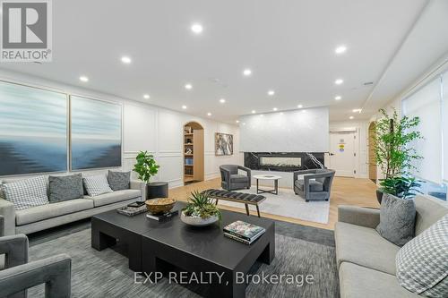 903 - 71 Wyndham Street S, Guelph (Two Rivers), ON - Indoor Photo Showing Living Room