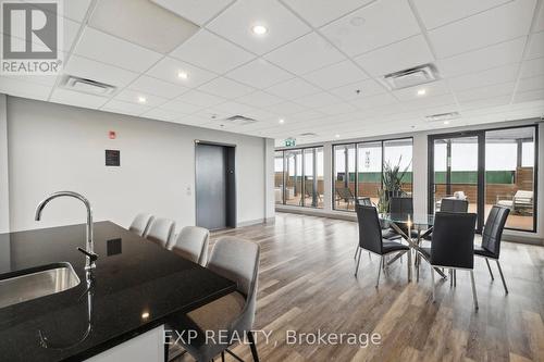 502 - 300G Fourth Avenue, St. Catharines, ON - Indoor