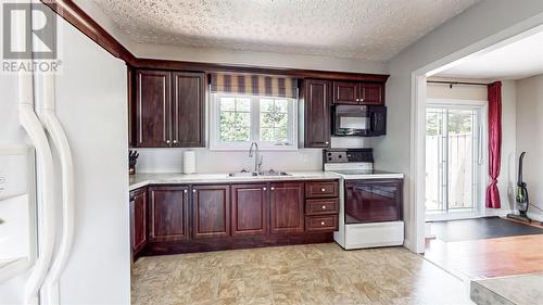 67 Highland Drive, St. John'S, NL - Indoor Photo Showing Kitchen