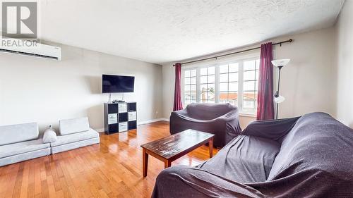 67 Highland Drive, St. John'S, NL - Indoor Photo Showing Living Room