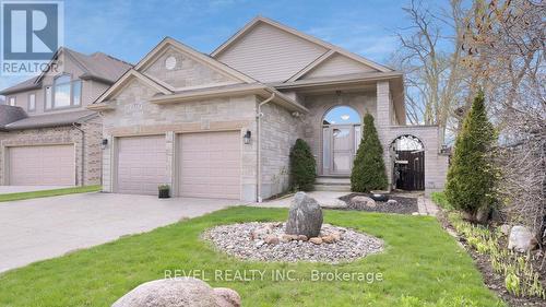 1523 Portrush Way, London, ON - Outdoor With Facade