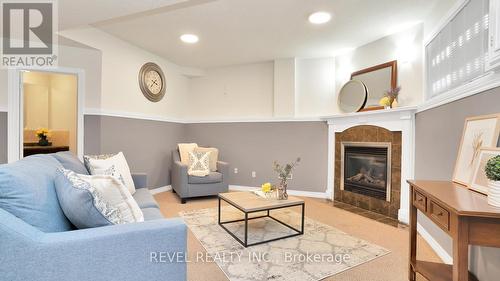 1523 Portrush Way, London, ON - Indoor Photo Showing Living Room With Fireplace