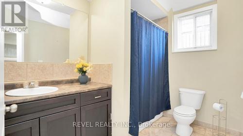 1523 Portrush Way, London, ON - Indoor Photo Showing Bathroom