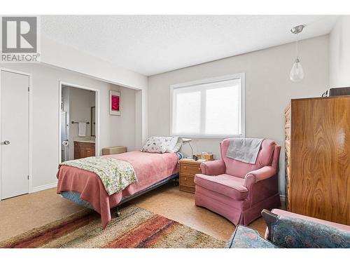 3131 Elliott Road, West Kelowna, BC - Indoor Photo Showing Bedroom