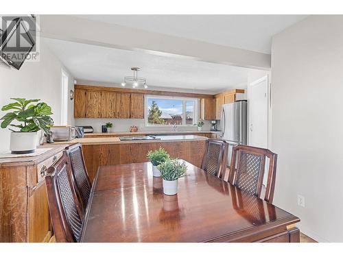 3131 Elliott Road, West Kelowna, BC - Indoor Photo Showing Dining Room