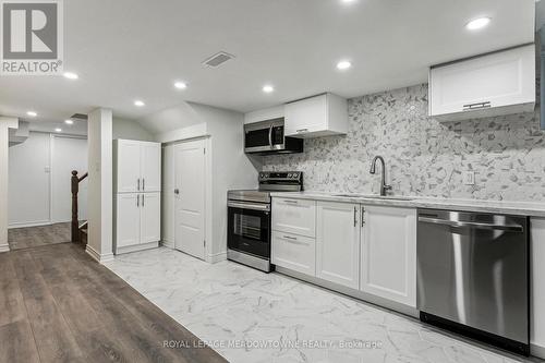 Bsmt - 17 Gatherwood Terrace, Caledon, ON - Indoor Photo Showing Kitchen With Upgraded Kitchen