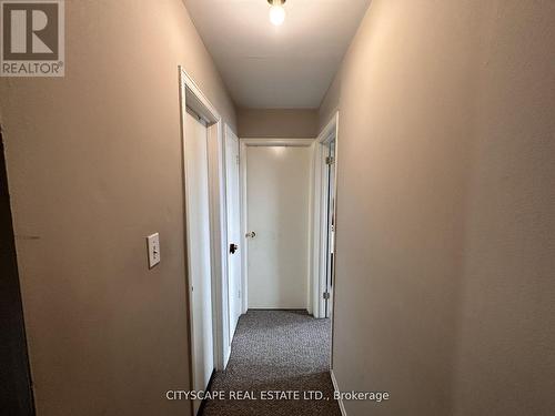 52 - 16 Rexdale, Toronto (Rexdale-Kipling), ON - Indoor Photo Showing Other Room