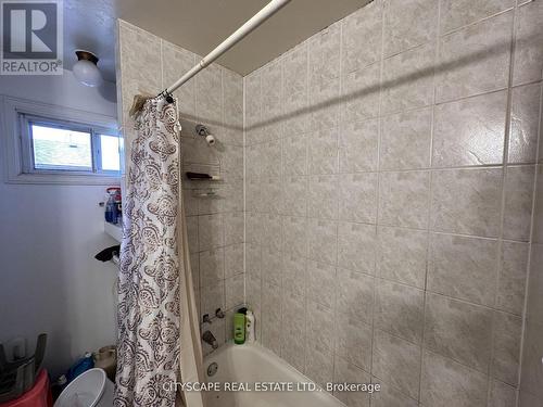 52 - 16 Rexdale, Toronto (Rexdale-Kipling), ON - Indoor Photo Showing Bathroom