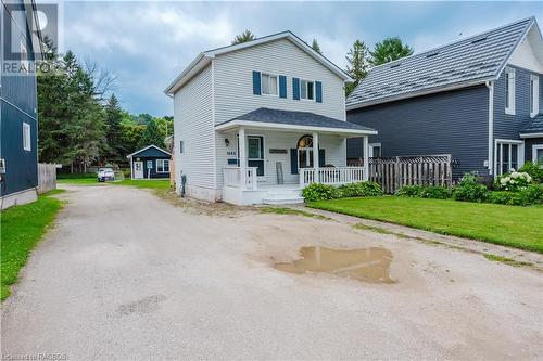 1666 3Rd Avenue W, Owen Sound, ON - Outdoor With Deck Patio Veranda With Facade