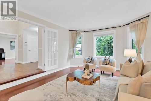 36 Evenwood Avenue, Toronto (Centennial Scarborough), ON - Indoor Photo Showing Living Room