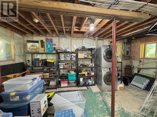 395 Boven  Road, Nelson, BC - Indoor Photo Showing Basement