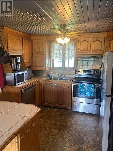 3399 Vallance Road, Apple Hill, ON - Indoor Photo Showing Kitchen With Double Sink