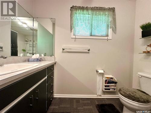 224 Tyndall Place, Chitek Lake, SK - Indoor Photo Showing Bathroom