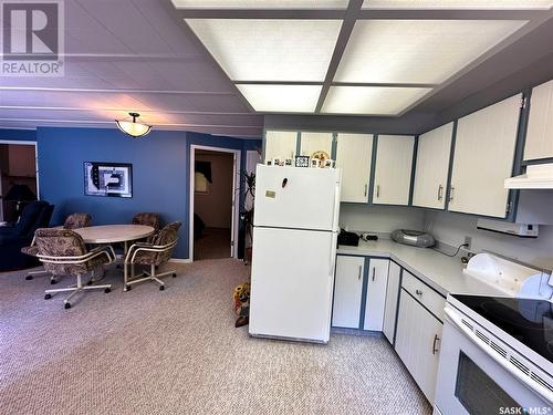 224 Tyndall Place, Chitek Lake, SK - Indoor Photo Showing Kitchen