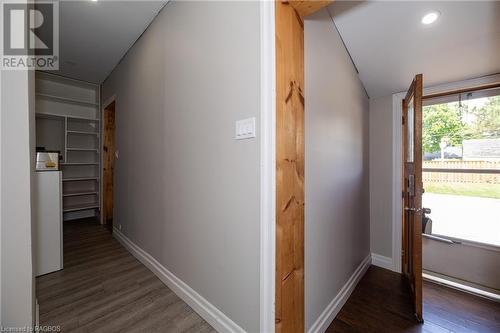 796 6Th Street E, Owen Sound, ON - Indoor Photo Showing Other Room