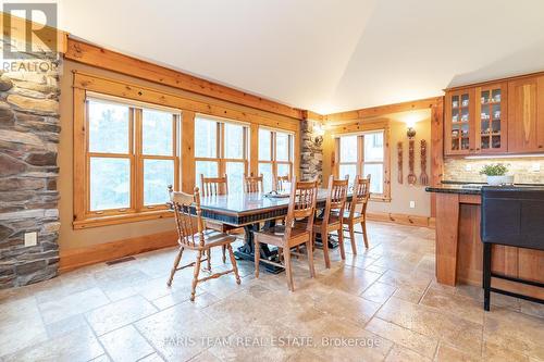 805 Eastdale Drive, Wasaga Beach, ON - Indoor Photo Showing Dining Room